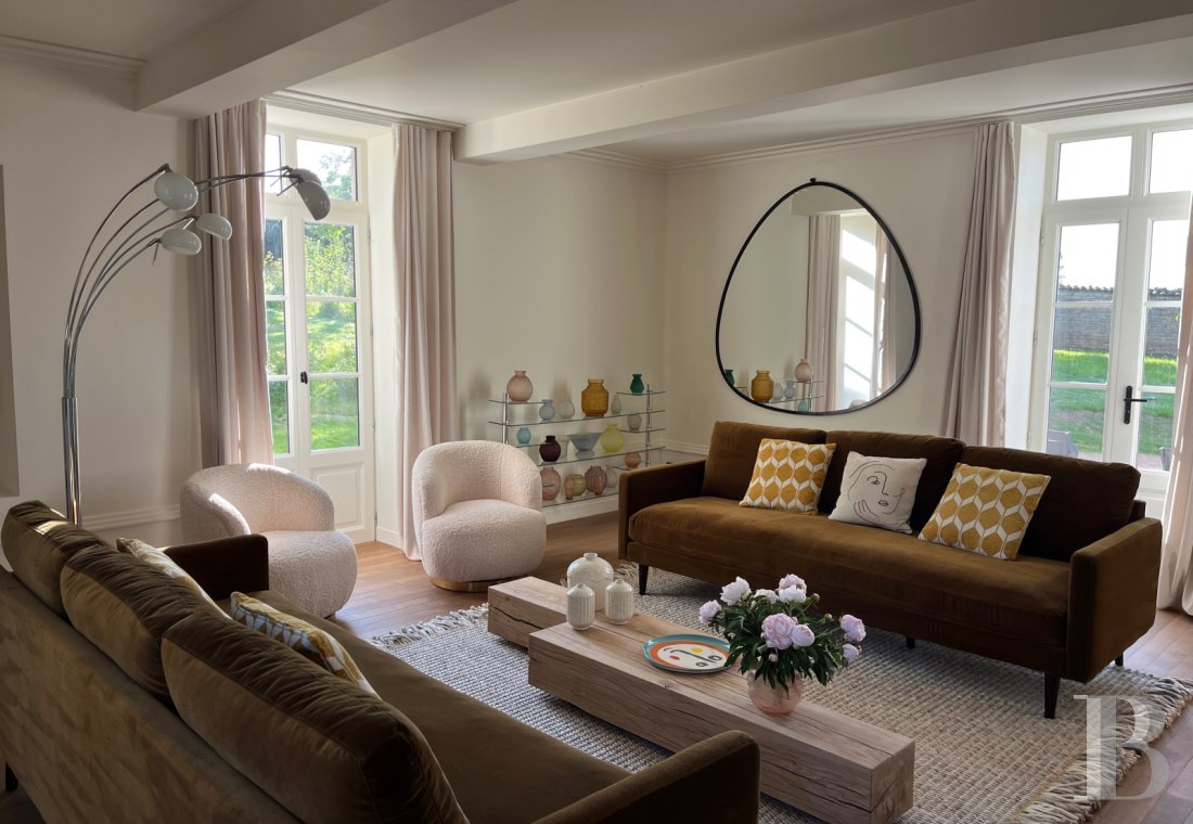 En Saône-et-Loire, dans le village de Lancharre, deux maisons du 17e siècle dans un domaine dédié à la villégiature - photo  n°7